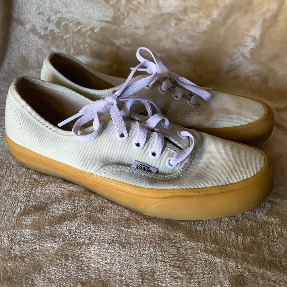 Vans Women’s Light Mint Green Lace Up Sneakers